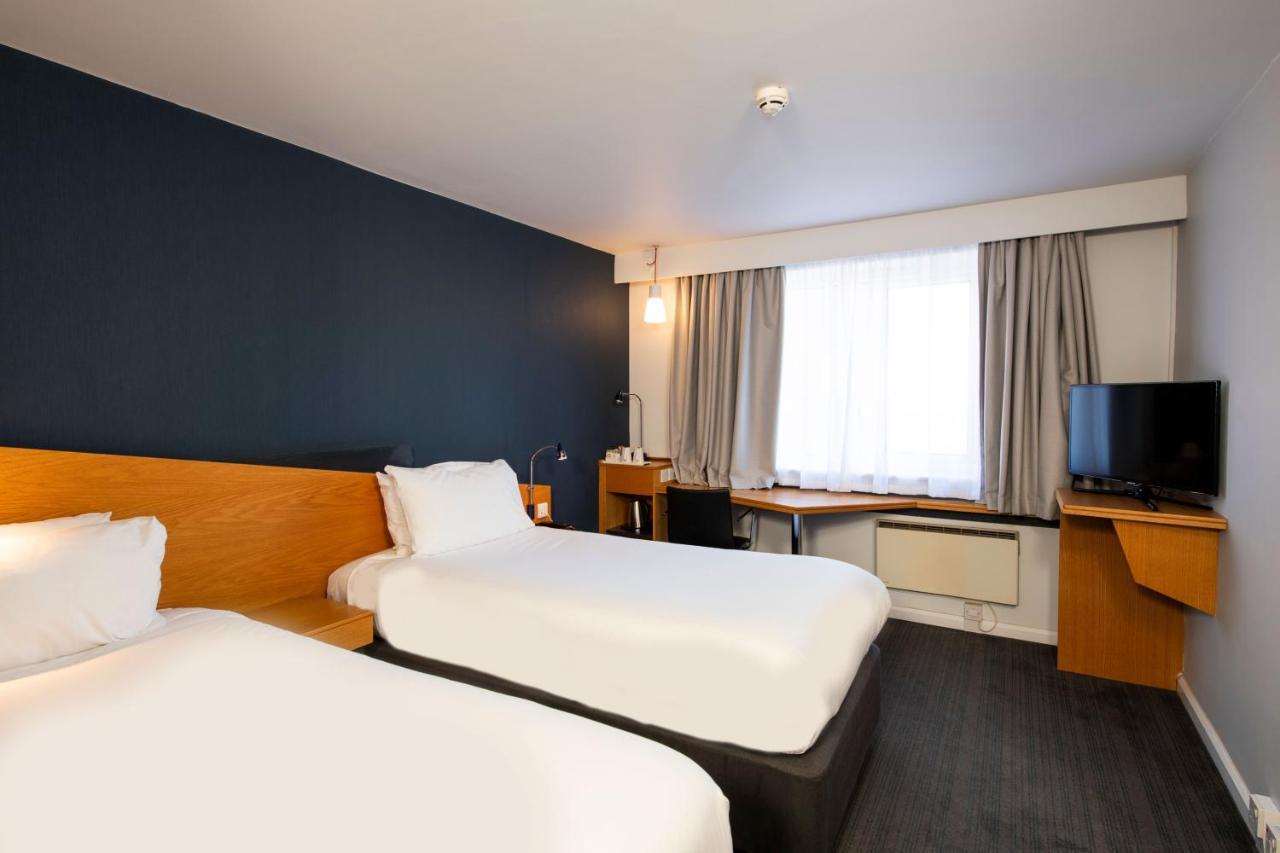 Holiday Inn Express Droitwich Spa, An Ihg Hotel Zewnętrze zdjęcie